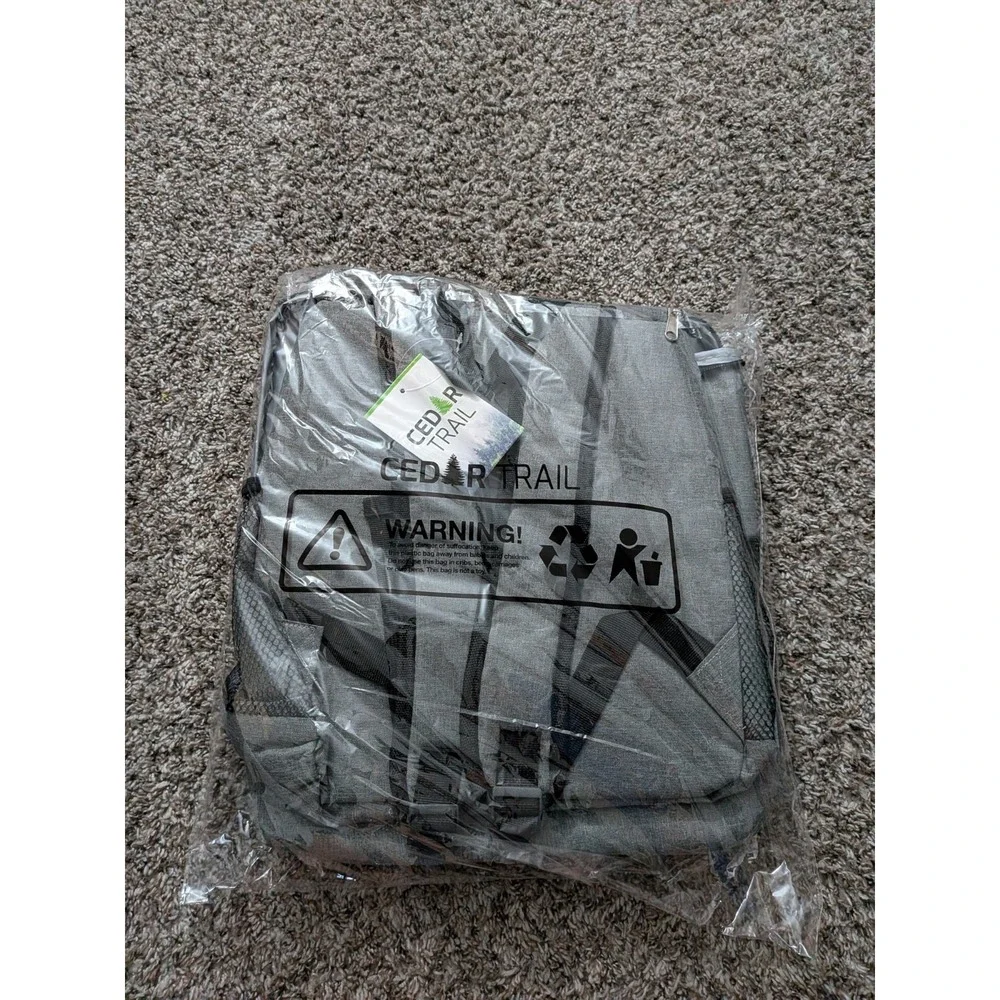 CEDAR TRAIL 34-Can Collapsible‎ Cooler Backpack Padded Straps Leakproof NWT